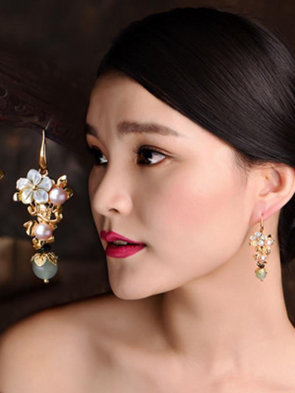 Original Flower Pearl Earrings by migunica