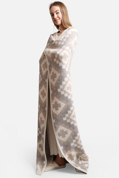 Tribal Geometric Print Luxury Soft Throw Blanket