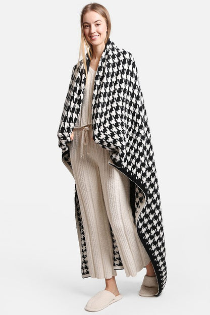 Houndstooth Pattern Luxury Soft Throw Blanket