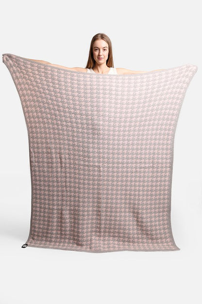 Houndstooth Pattern Luxury Soft Throw Blanket