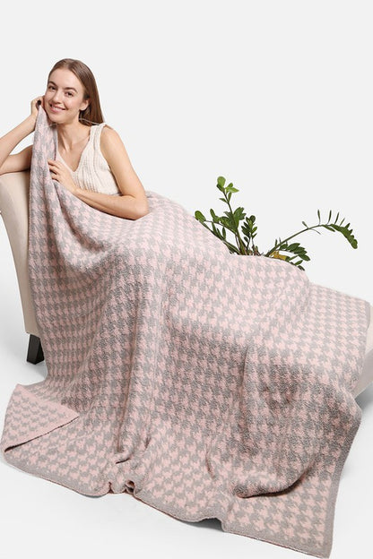 Houndstooth Pattern Luxury Soft Throw Blanket