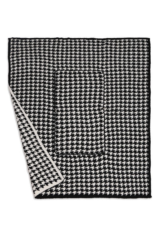 2 In 1 Houndstooth Print Throw Blanket & Pillow