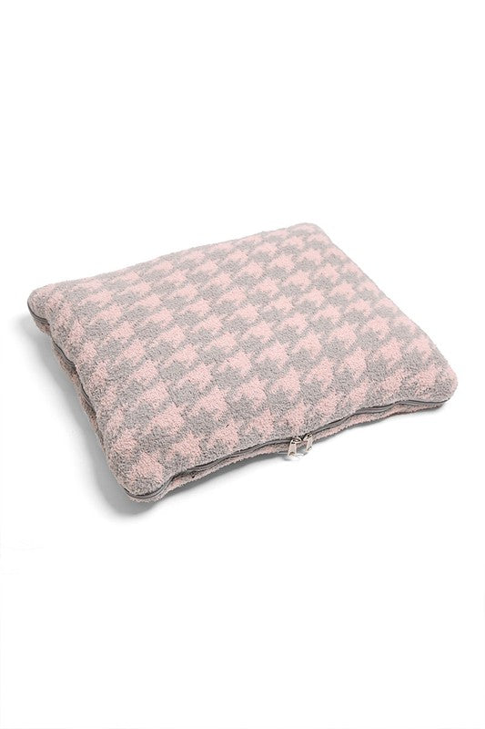 2 In 1 Houndstooth Print Throw Blanket & Pillow