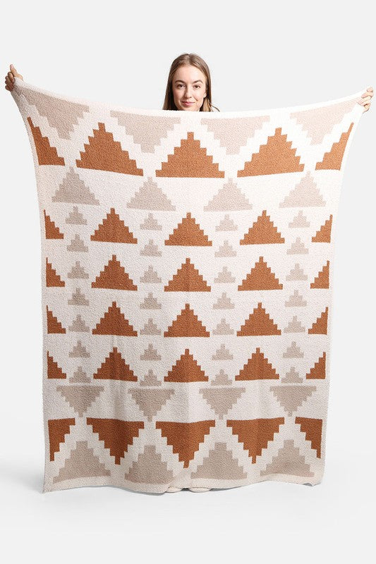 Tribal Pyramid Pattern Luxury Soft Throw Blanket