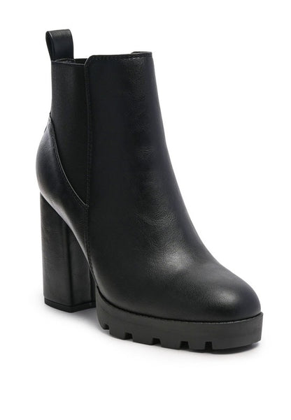 BOLT BLOCK HEELED CHELSEA BOOT