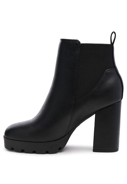 BOLT BLOCK HEELED CHELSEA BOOT