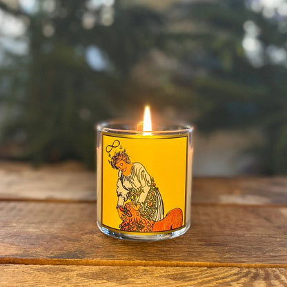 8.5oz Strength Tarot Candle