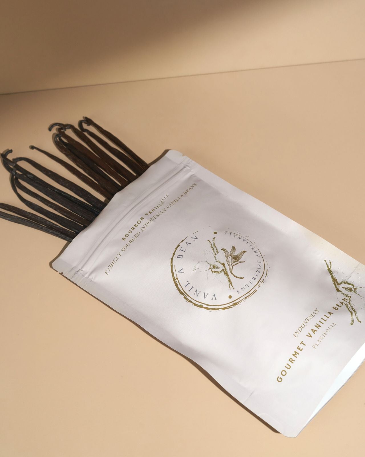 Bulk Organic Gourmet Bourbon Vanilla Beans by VANIL A BEAN