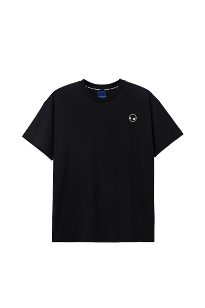 Minimal Classic T-shirt by Amoo