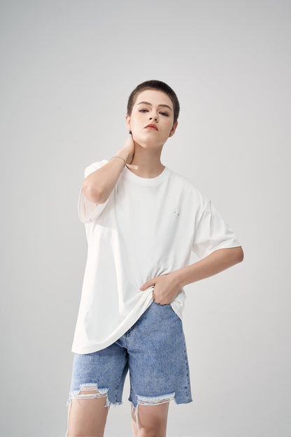 Minimal Classic T-shirt by Amoo