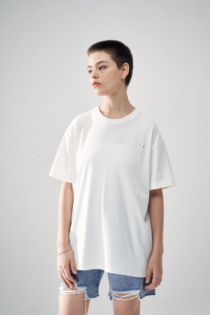 Minimal Classic T-shirt by Amoo