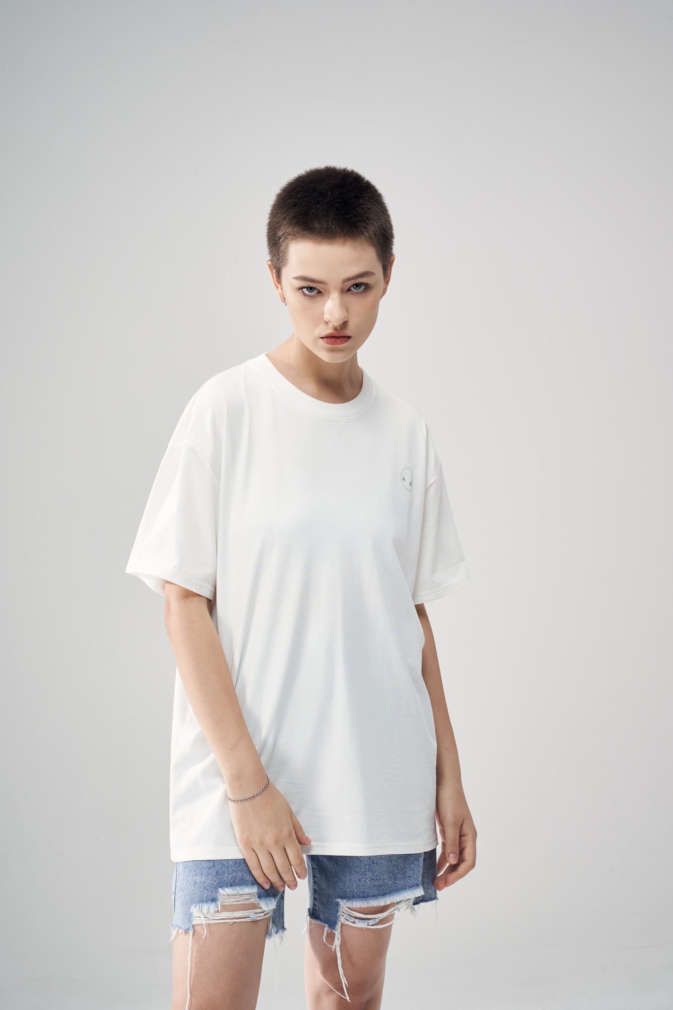 Minimal Classic T-shirt by Amoo