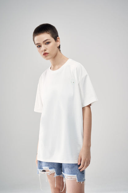 Minimal Classic T-shirt by Amoo