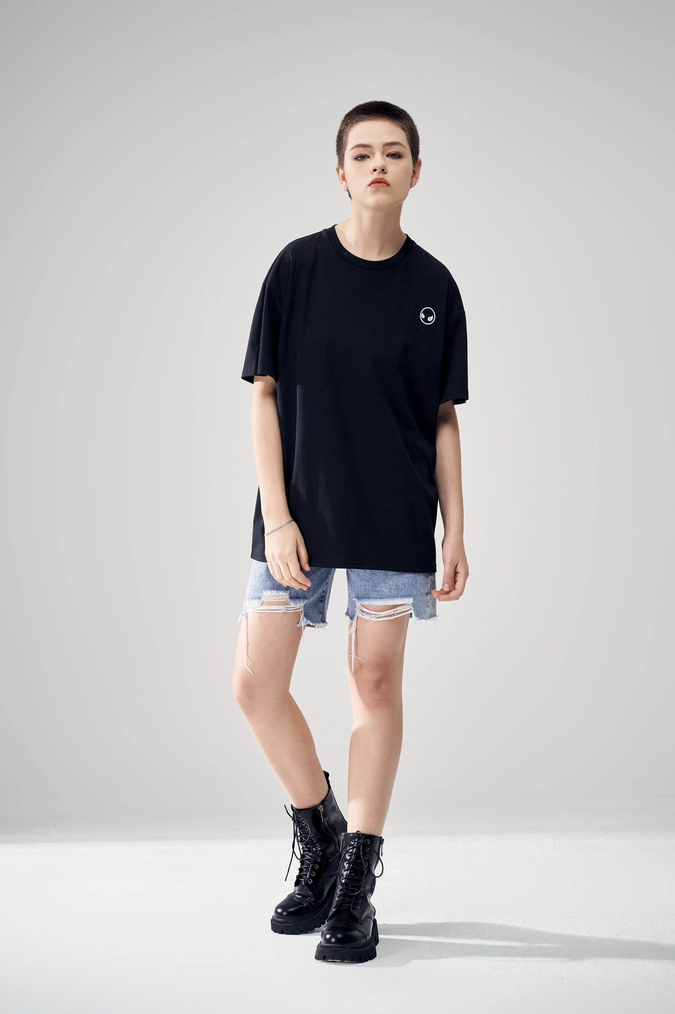 Minimal Classic T-shirt by Amoo