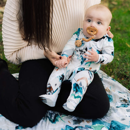 ROCKY MOUNTAINS FOOTED JAMMIES by Milk Snob