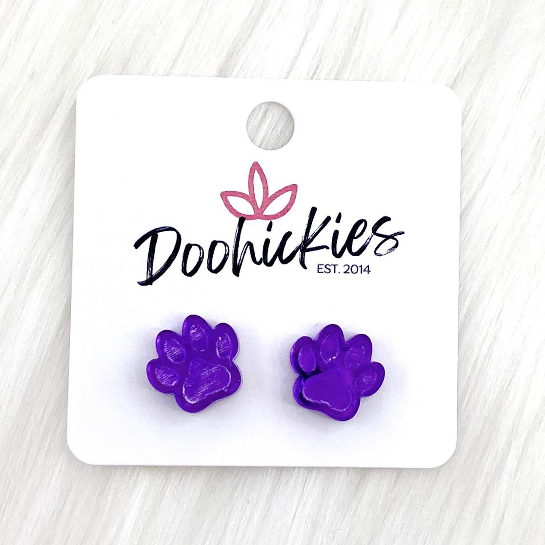 13mm Shiny Acrylic Paws & Claws -Sports Earrings by Doohickies Wholesale