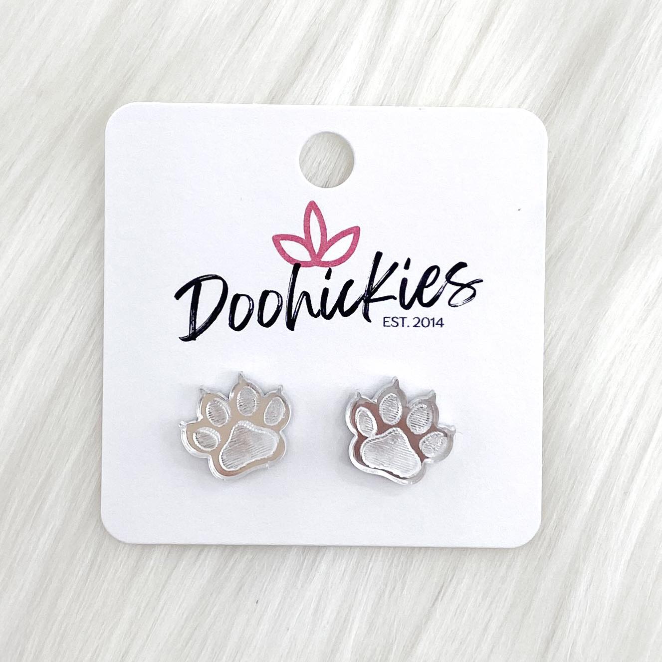 13mm Shiny Acrylic Paws & Claws -Sports Earrings by Doohickies Wholesale