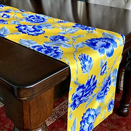 Printed Table Runner - Yellow and Blue by Decozen