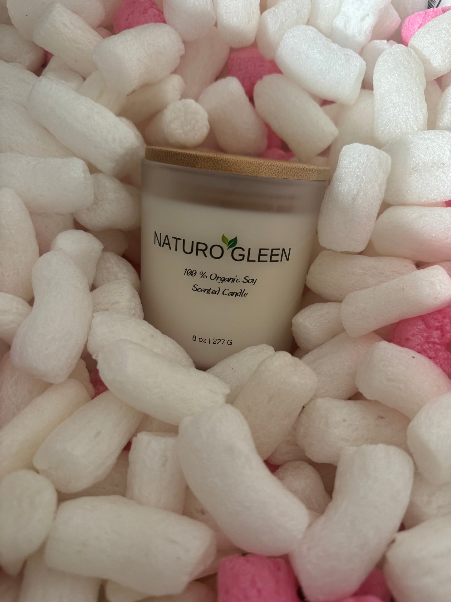 100 % Organic Soy Candle - Relax & Breath - Peppermint & Eucalyptus by Naturo Gleen Hair & Beauty Products