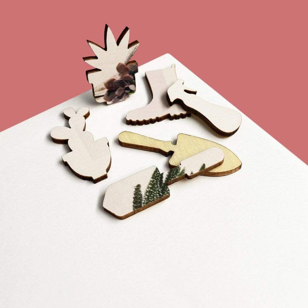 Wooden Puzzle: 16 Succulents in Pouch by Karma Kiss