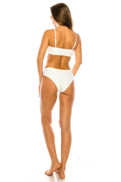 Adjusted to fit the skin Sporty Meshed Two piece