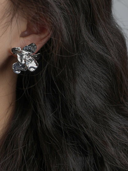 Normcore Three-Dimensional Silver Flower Shape Earrings by migunica