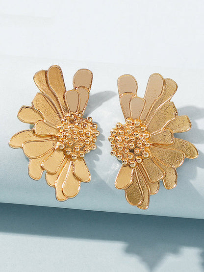 Vintage Alloy Flower Earrings by migunica