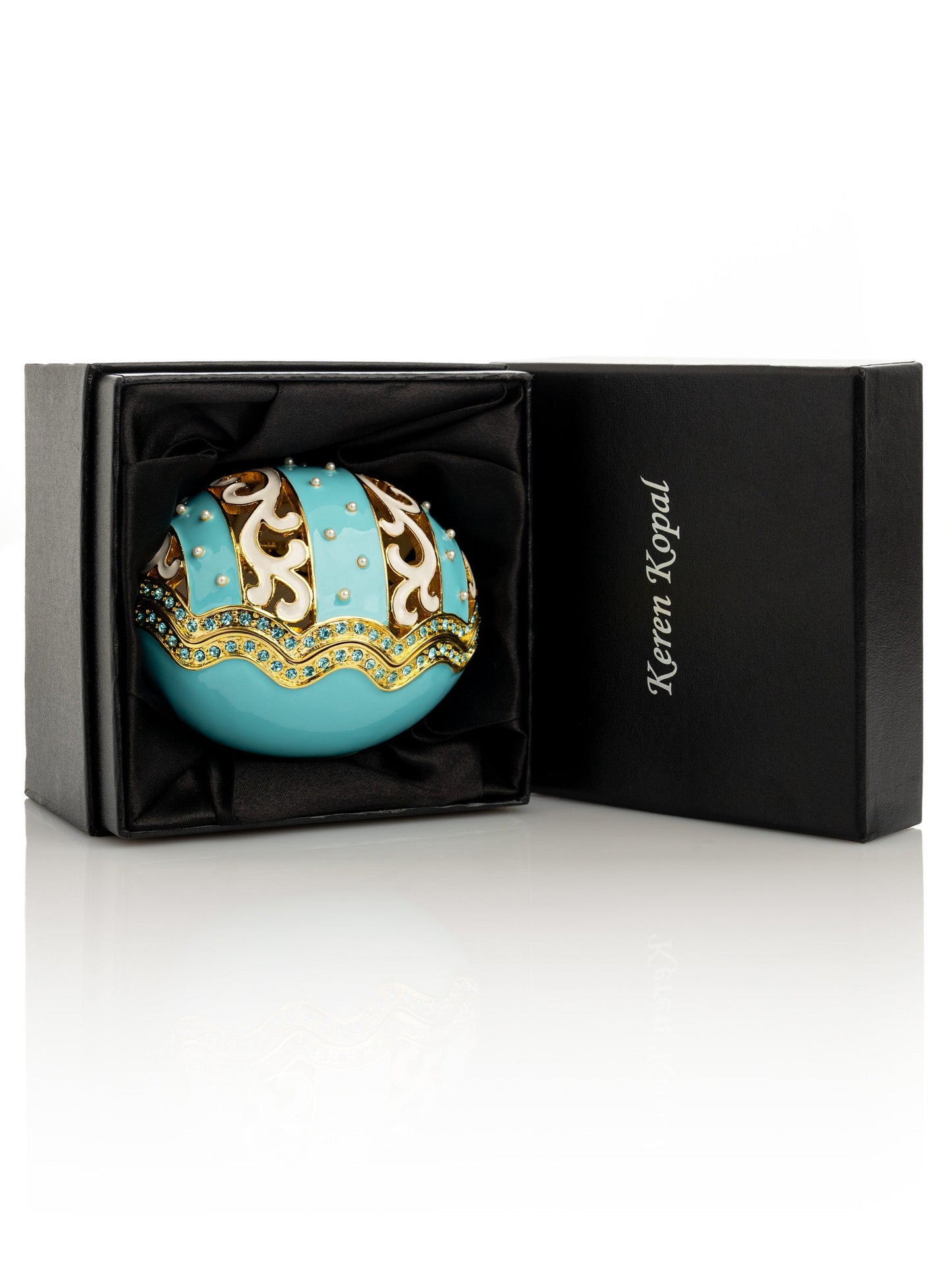 Turquoise Egg with pearls by Keren Kopal