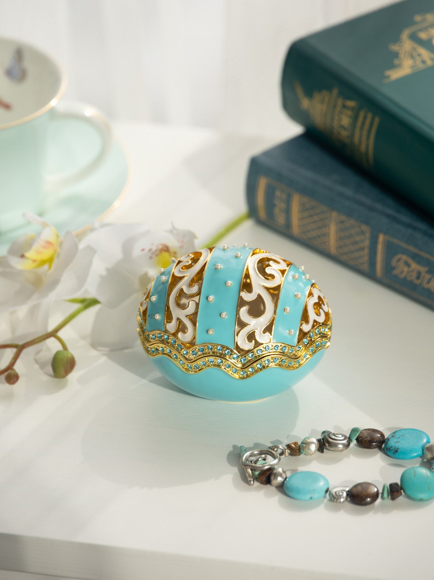 Turquoise Egg with pearls by Keren Kopal