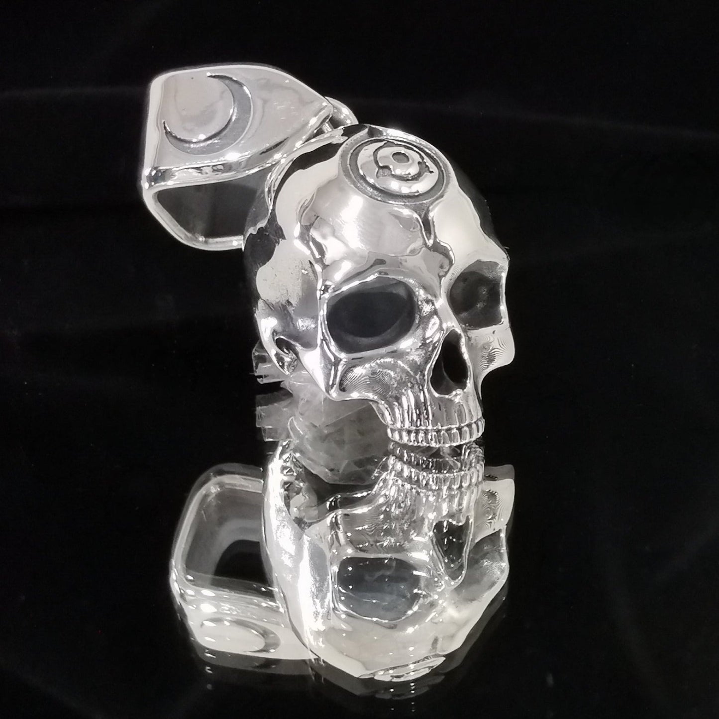 Sharingan Skull Pendant by Serpent Forge