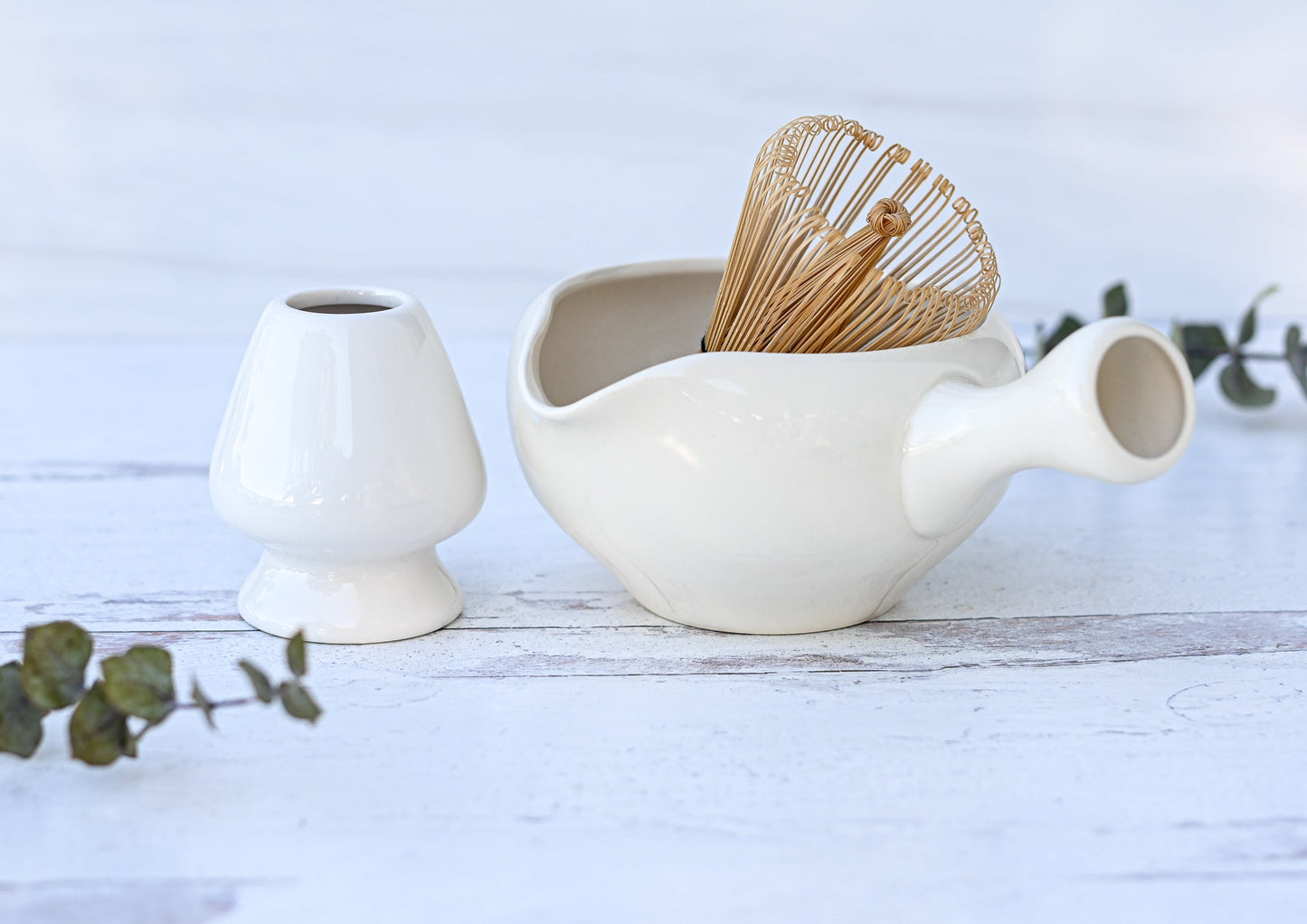 White Matcha Bowl with Spout by Aprika Life