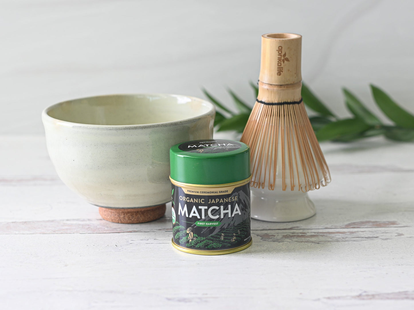 White Kohiki Matcha Set by Aprika Life