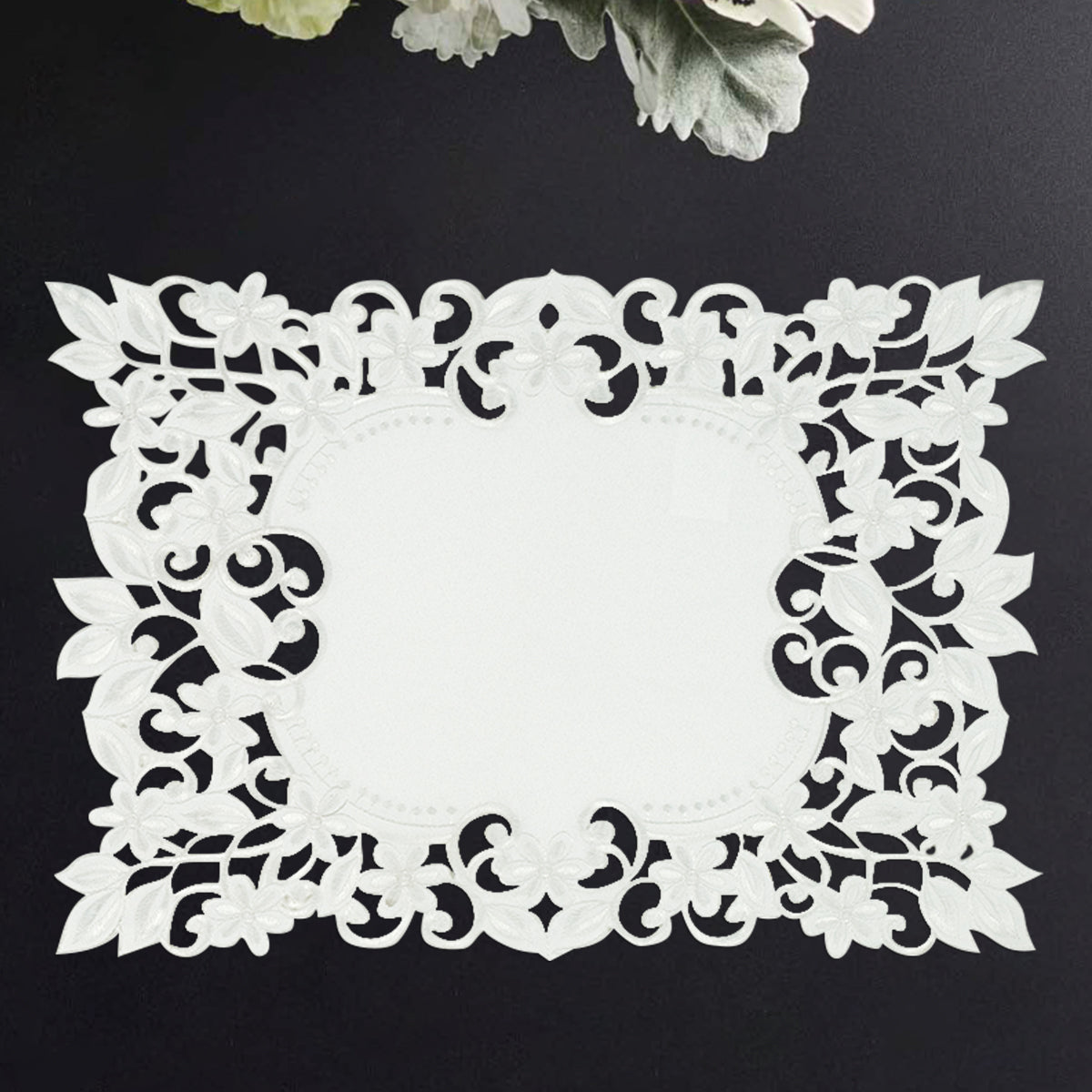 White Table Placemats - Darvin Collection by Decozen