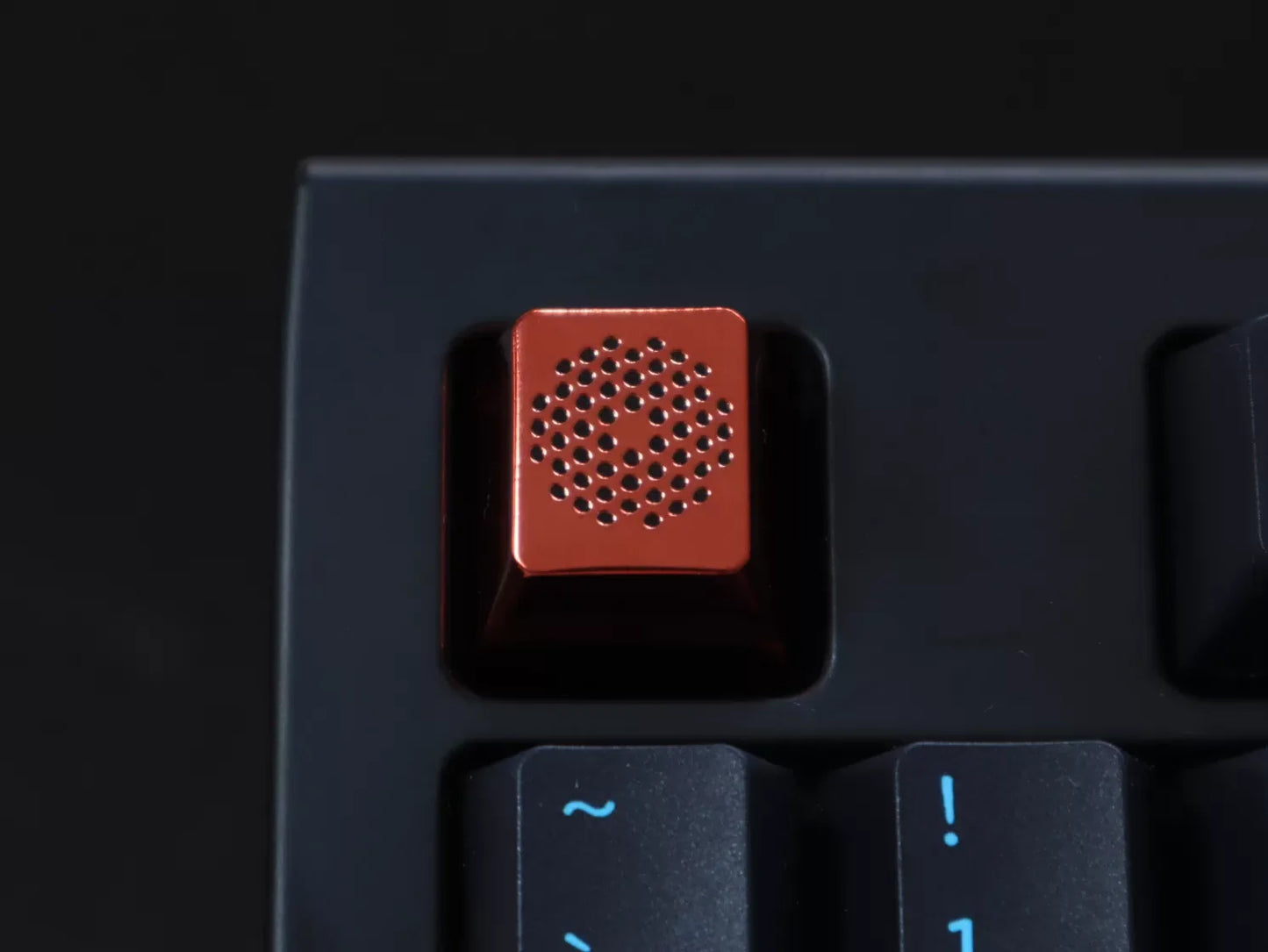 Superconductor Keycap by Terra Keycaps