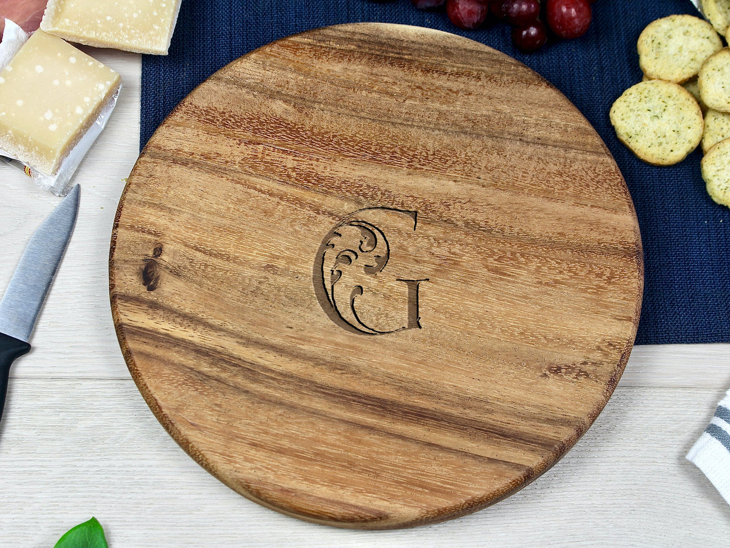 Small Round Charcuterie Board by Tuckahoe Hardwoods