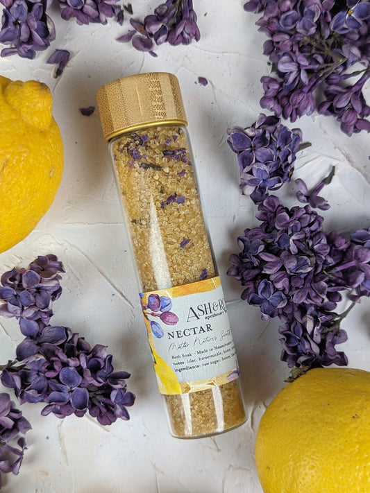 Nectar Bath Soak Vial by Ash & Rose