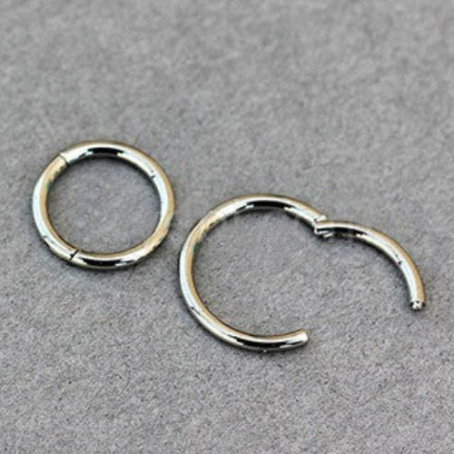 Titanium Seamless Clicker Ring by Fashion Hut Jewelry