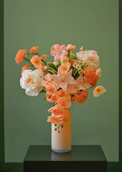 Contemporary Decorative Blooming Vase - Whimsical Eclectic Centerpiece Vases for Wedding & Dinner Party by INSPECIAL HOME