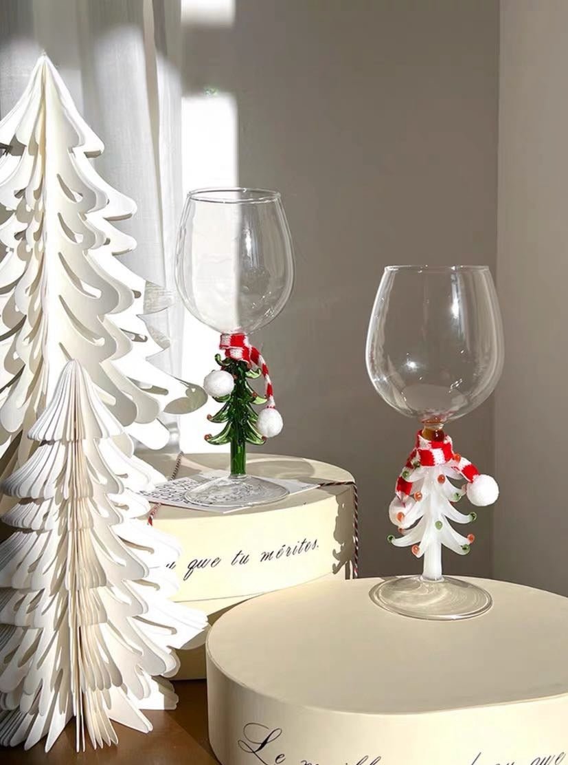 Handblown Christmas Tree Wine Glasses Set of 2 Pcs by INSPECIAL HOME