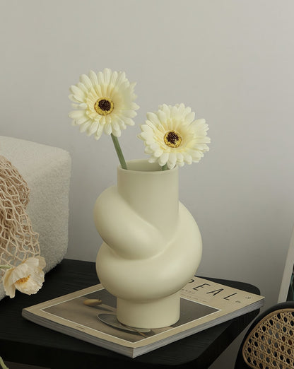 Handmade Ceramic Knot Vase - Decorative and Unique Modern Vase by INSPECIAL HOME