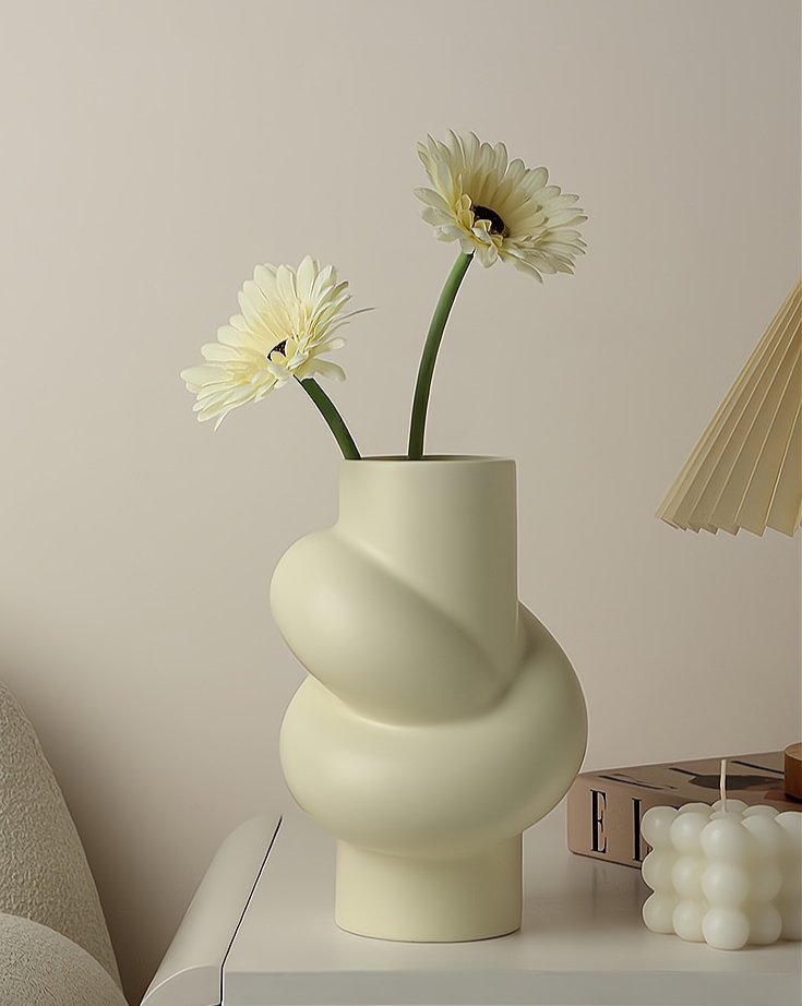 Handmade Ceramic Knot Vase - Decorative and Unique Modern Vase by INSPECIAL HOME