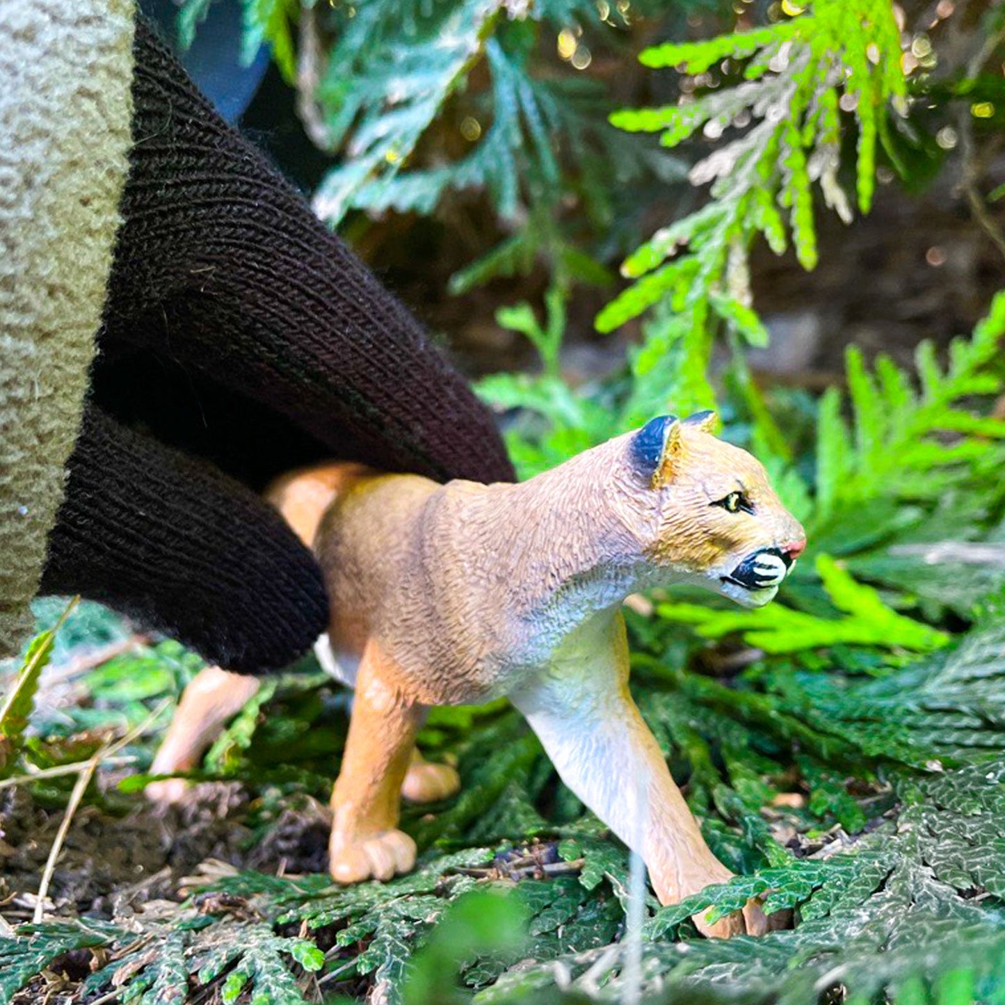 Mountain Lion Toy Figure by Safari Ltd®