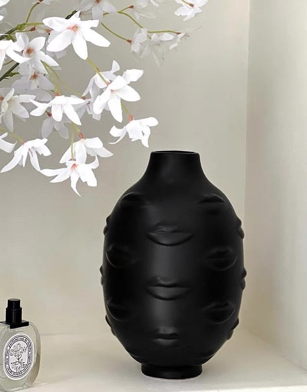 Lip Vase - Modern Abstract Decorative Ceramic Flower Centerpiece Vase by INSPECIAL HOME