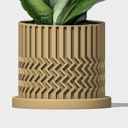 Minimalist Zig-Zag Planter by Rosebud HomeGoods