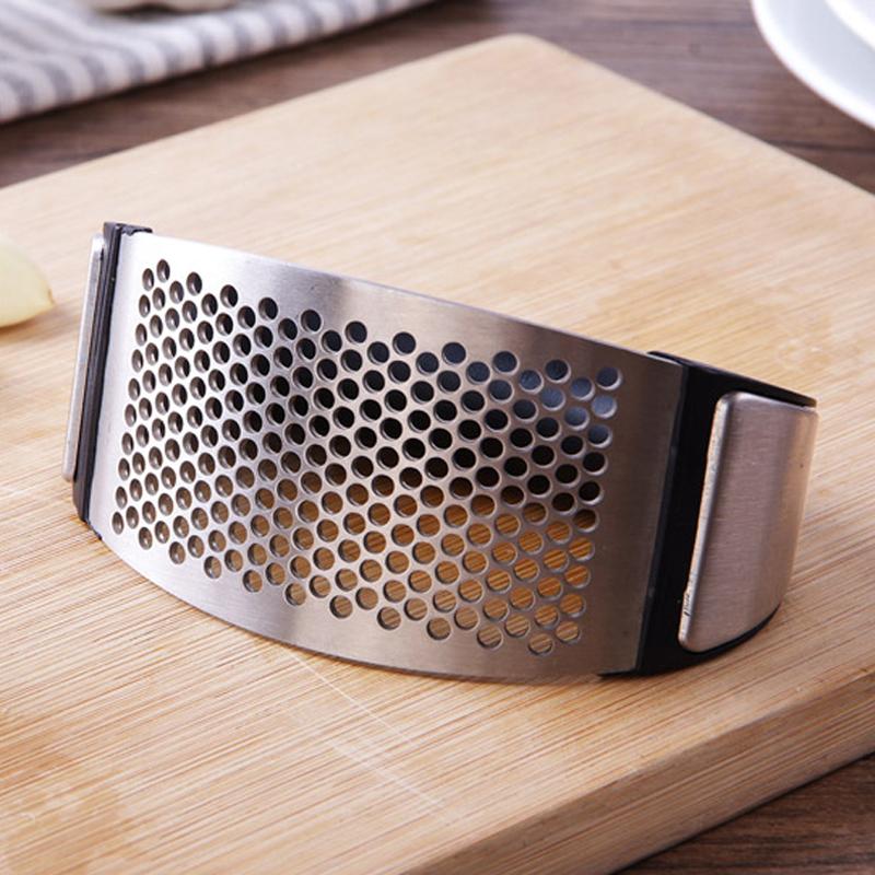 Stainless Steel Garlic Press by Choixe