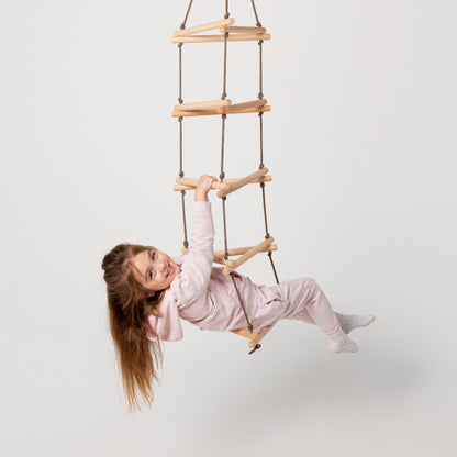 Triangle rope ladder for kids by Goodevas