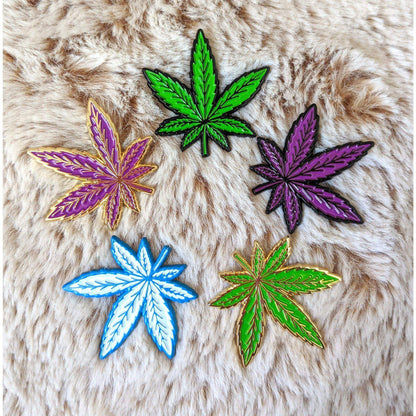 Weed Leaf Pins by Kolorspun