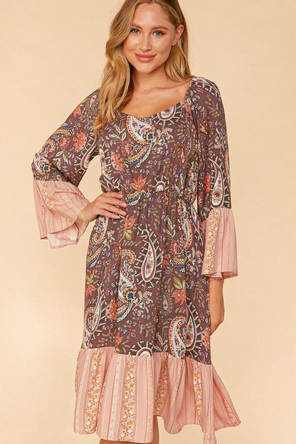 ETHNIC PAISLEY COLOR BLOCK BELL SLEEVE DRESS