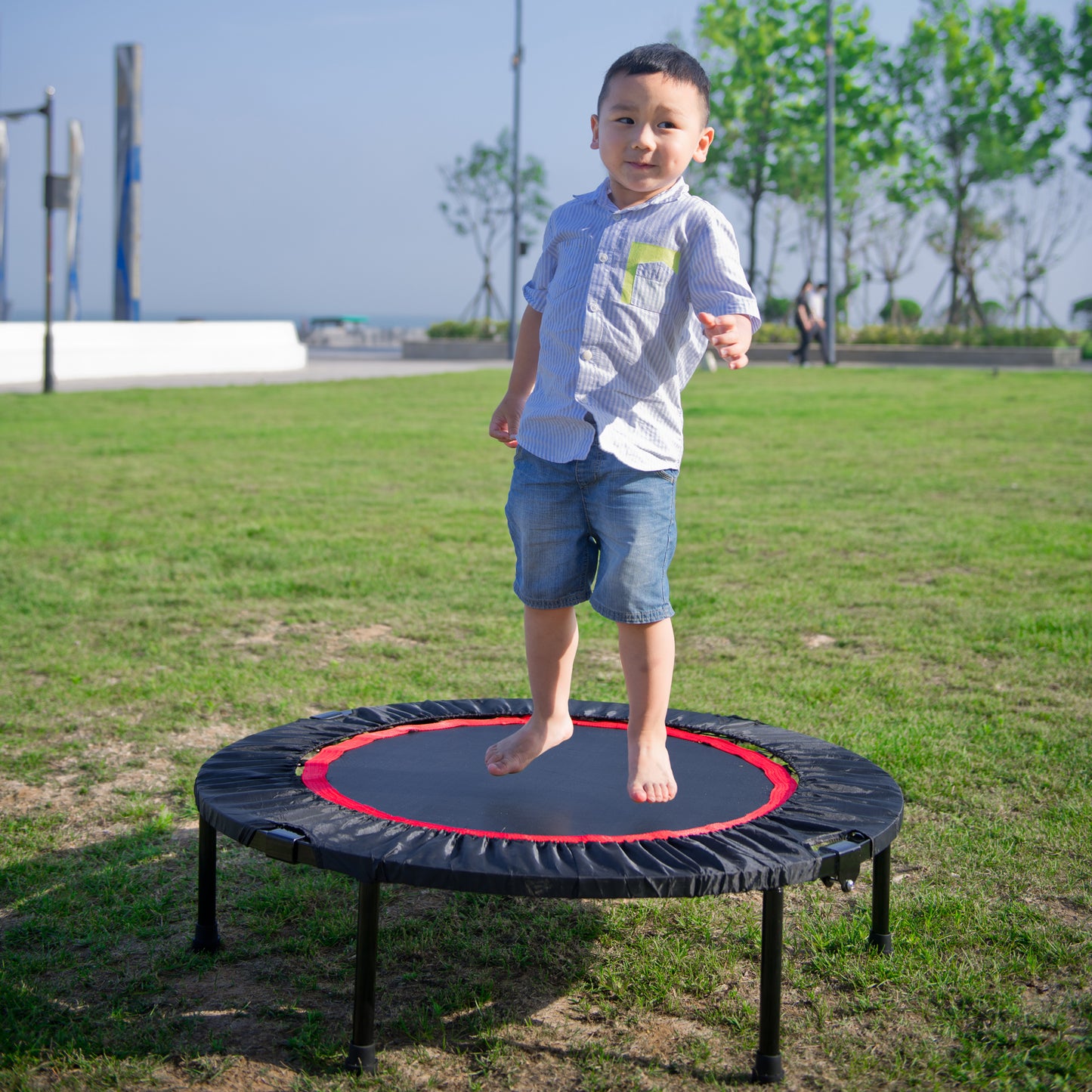 40 Inch Mini Exercise Trampoline for Adults or Kids - Indoor Fitness Rebounder Trampoline with Safety Pad | Max
