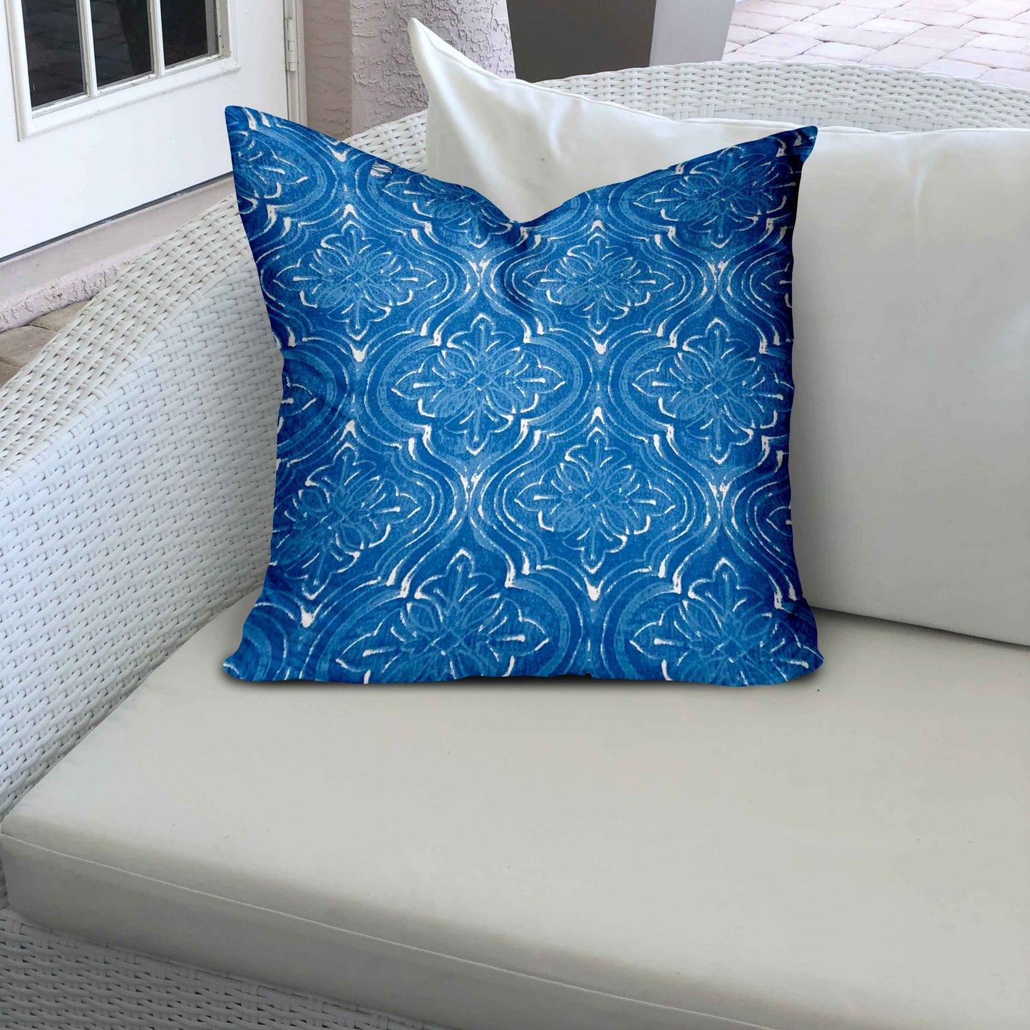 ATLAS Indoor/Outdoor Soft Royal Pillow, Zipper Cover w/Insert, 36x36